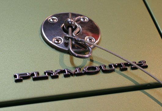 badge-plymouth-1968-hemi-steve-meyer-2.jpg